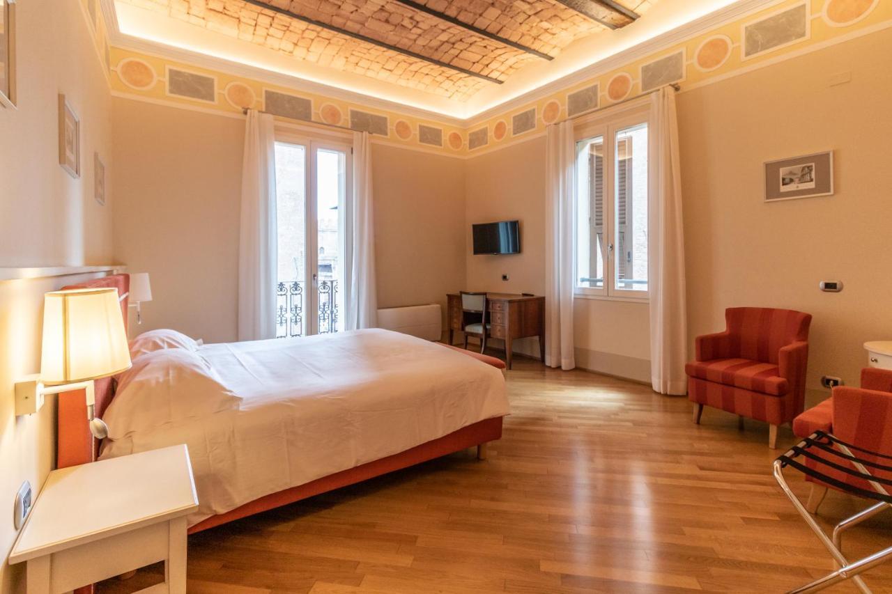 Casa Isolani Luxury Rooms Piazza Maggiore بولونيا المظهر الخارجي الصورة
