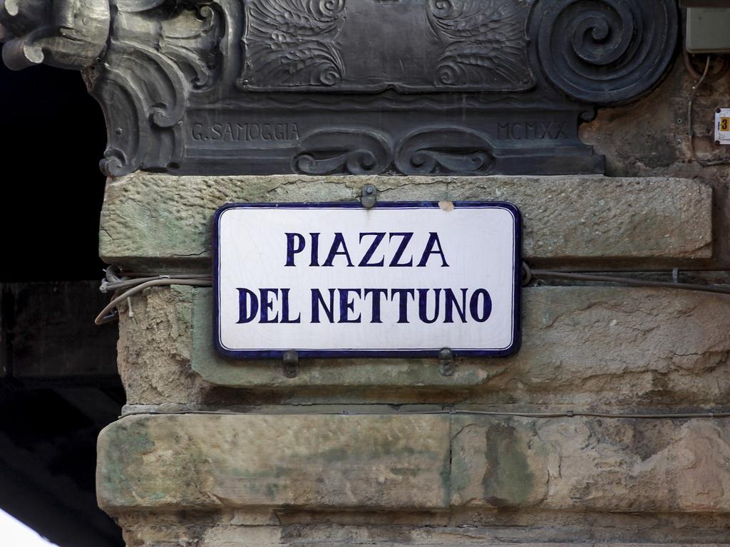 Casa Isolani Luxury Rooms Piazza Maggiore بولونيا المظهر الخارجي الصورة