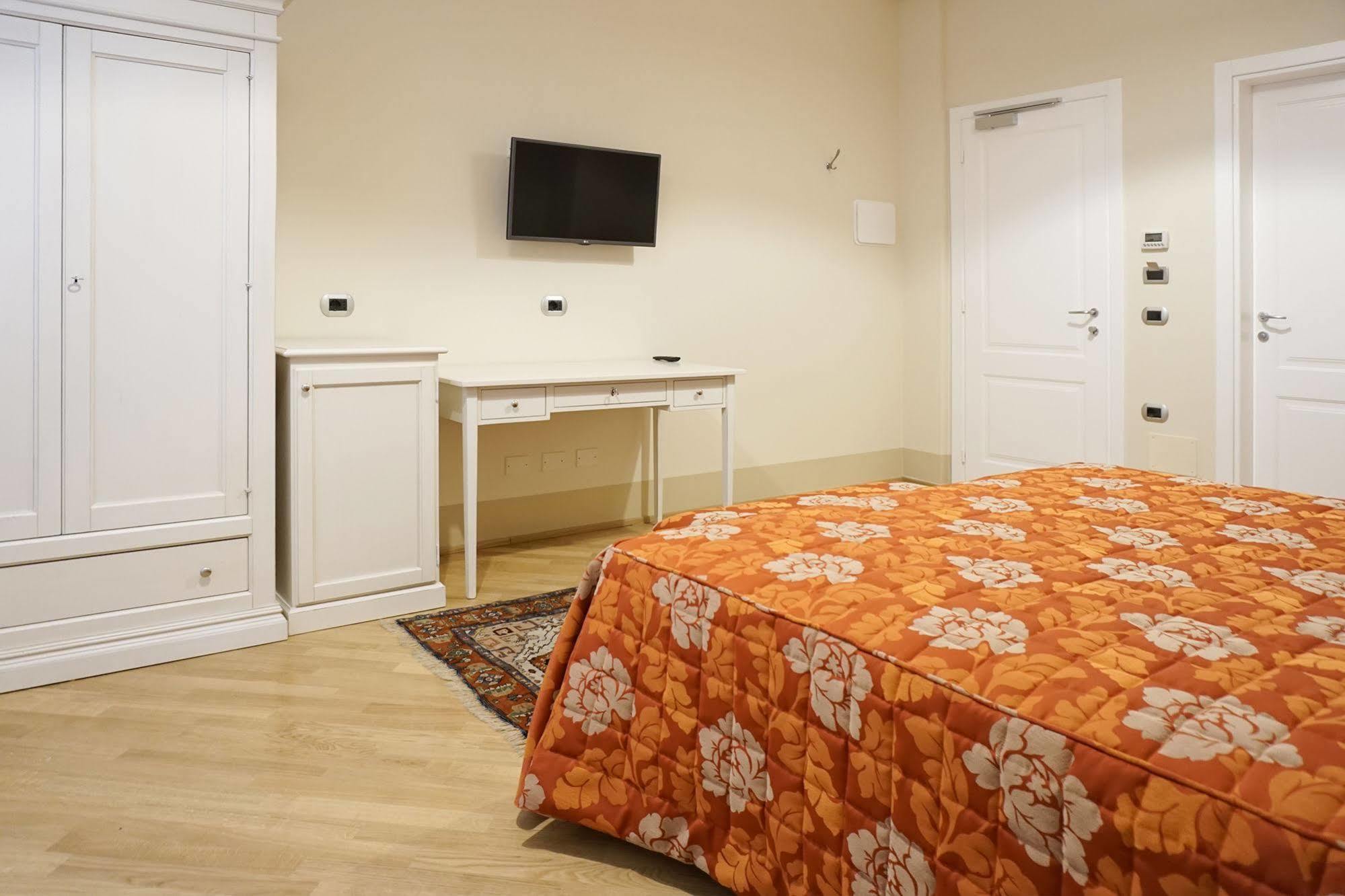 Casa Isolani Luxury Rooms Piazza Maggiore بولونيا المظهر الخارجي الصورة