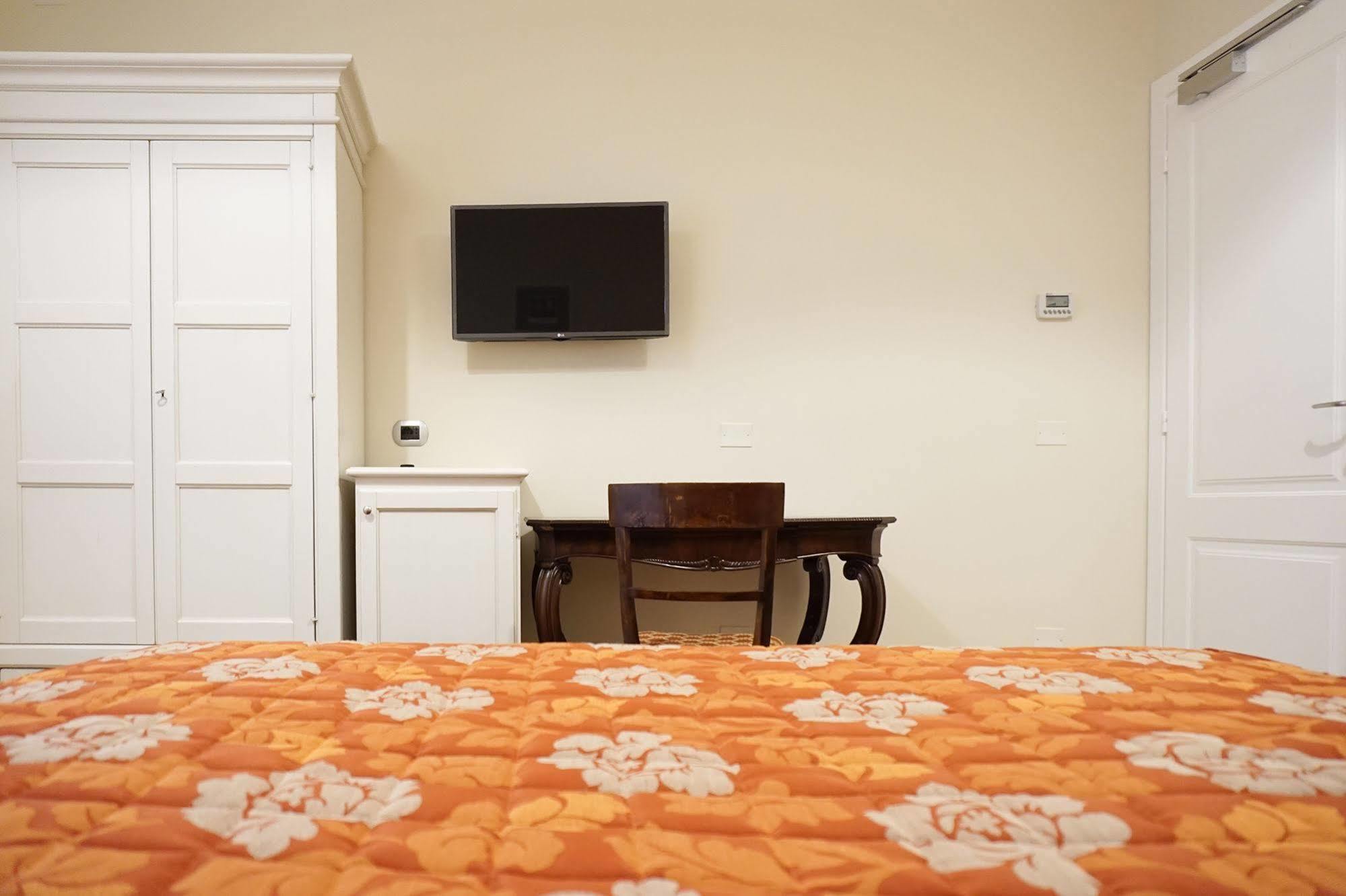 Casa Isolani Luxury Rooms Piazza Maggiore بولونيا المظهر الخارجي الصورة